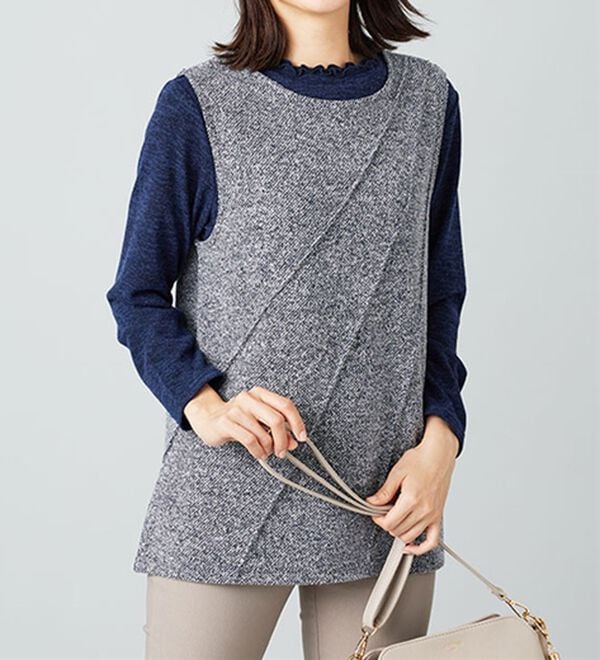 BELLUNA（ベルーナ）の「ブークレ素材タックデザインアンサンブル（アンサンブル）」｜詳細画像