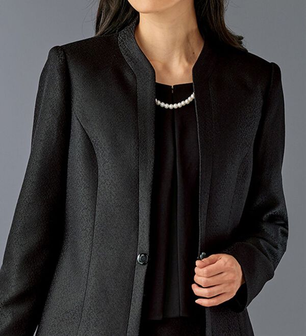 BELLUNA（ベルーナ）の「洗える防しわ北陸ジャカード使いワンピースアンサンブル（ブラックフォーマル（喪服・礼服））」｜詳細画像