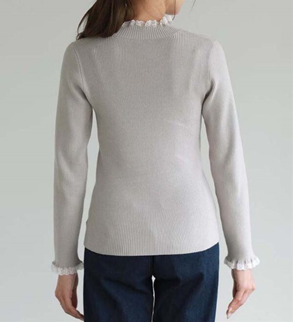 Pierrot（ピエロ）の「レース付ハイネックリブニット（ニット・セーター）」｜詳細画像