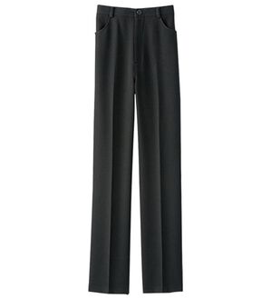 BELLUNA（ベルーナ）の「ミセスの為の蓄熱保温素材美脚ストレートパンツ（フルレングスパンツ）」｜黒