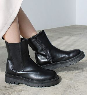 GeeRA（ジーラ）の「トラックソールサイドゴアブーツ（ブーツ）」｜詳細画像