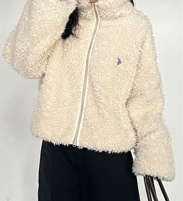 RANAN（ラナン）の「＜U.S.POLO ASSN.＞刺繍ボアブルゾン（ブルゾン）」｜詳細画像