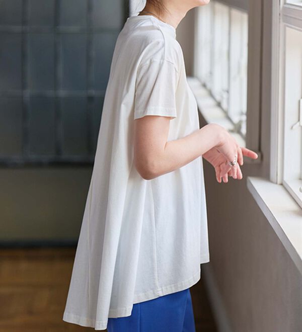 RANAN（ラナン）の「＜ＢＣ＞綿１００％ひんやりフレアーシルエットチュニック（カットソー）」｜詳細画像