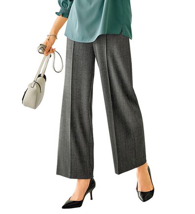 BELLUNA（ベルーナ）の「ストレッチ素材ボタン使いワイドパンツ（ワイドパンツ・ガウチョ）」