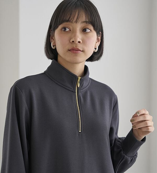 BELLUNA（ベルーナ）の「ポケット付ハーフジップフレアーワンピース（カットソーワンピース）」｜詳細画像