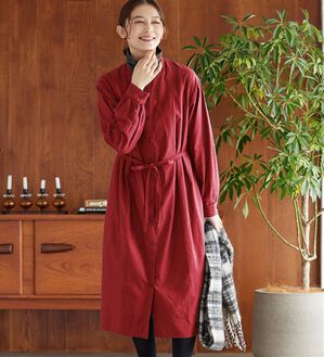 Viola e Viola（ヴィオラ エ ヴィオラ）の「【リンネルコラボ】起毛綿シャツワンピース（シャツワンピース）」｜レッド