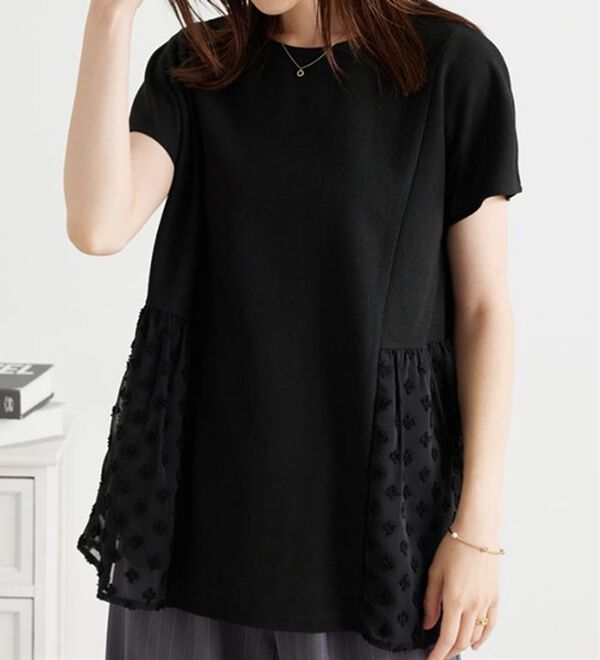 BELLUNA（ベルーナ）の「サイドシアードット切替チュニック（チュニック）」｜詳細画像