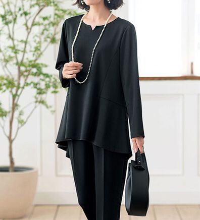 BELLUNA（ベルーナ）の「快適ストレッチ！バックデザインチュニックセットアップ（その他スーツ）」