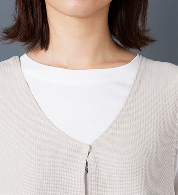 BELLUNA（ベルーナ）の「【Ｌａｇｒｉｌｕａ】異素材切替プリーツロングベスト（ジレ）」｜詳細画像