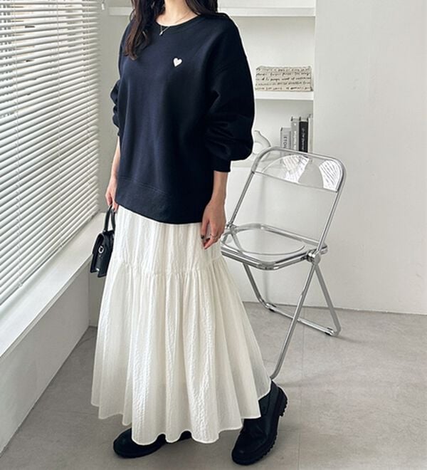 GeeRA（ジーラ）の「ロゴ＆ハート刺しゅう裏起毛スウェット（トレーナー・スウェット）」｜詳細画像