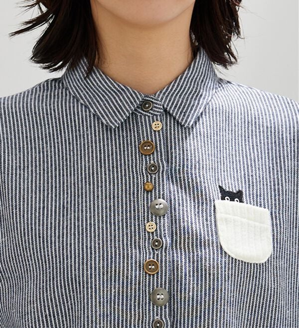 BELLUNA（ベルーナ）の「アニマル刺しゅう多ボタンデザインブラウス（ブラウス）」｜詳細画像