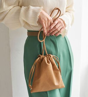 BELLUNA（ベルーナ）の「洗える！ショルダーバッグ（ショルダーバッグ）」｜キャメル