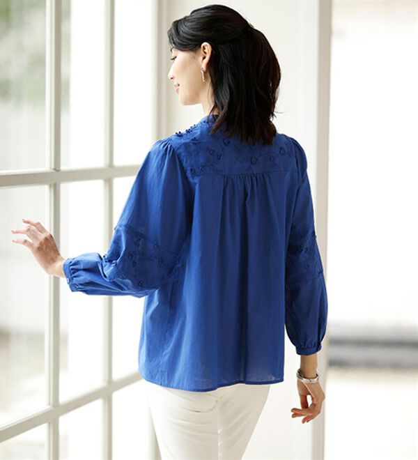 ルフラン（ルフラン）の「【２色組】２デザインのたっぷり刺しゅうブラウス（ブラウス）」｜詳細画像