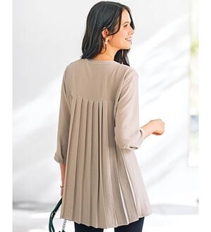 BELLUNA（ベルーナ）の「【新色追加】機能付！バックプリーツチュニック（チュニック）」｜ライトグレー