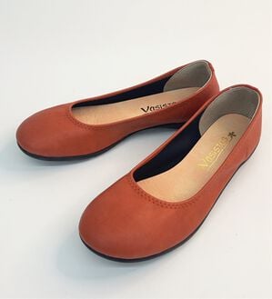 BELLUNA（ベルーナ）の「日本製やわらか軽量パンプス（パンプス）」｜オレンジ