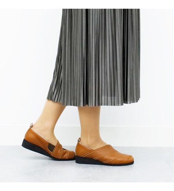 BELLUNA（ベルーナ）の「柔らか～！イタリアンレザー快適スリッポン（スリッポン）」｜詳細画像