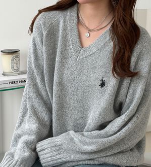 GeeRA（ジーラ）の「【Ｕ．Ｓ．ＰＯＬＯ　ＡＳＳＮ．】Ｖネックニット（ニット・セーター）」｜グレー