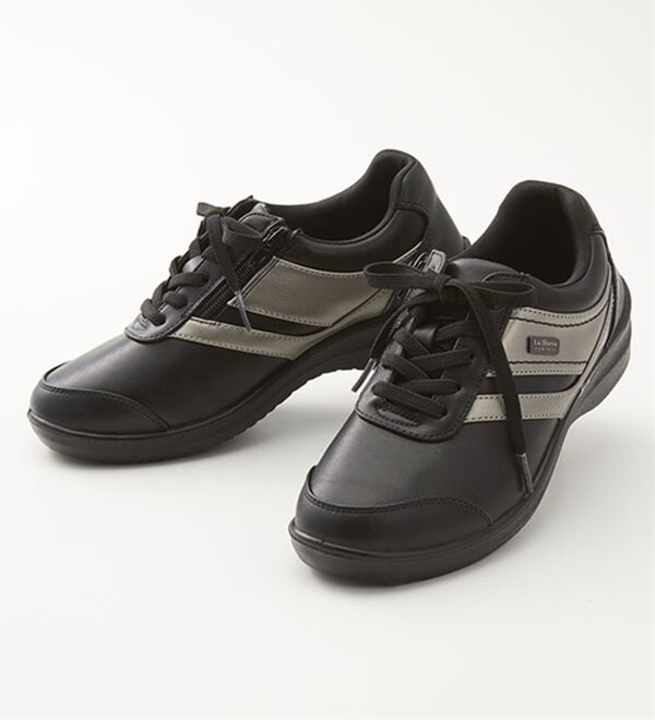 「ラシーナコンフォート５Ｅ防水ストレッチシューズ（スニーカー）」｜ブラック