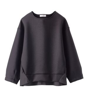 BELLUNA（ベルーナ）の「バックスリットデザイン異素材プルオーバー（カットソー）」｜黒