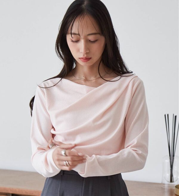 RANAN（ラナン）の「【春色追加】上品ドレープリブロングＴシャツ（カットソー）」｜詳細画像