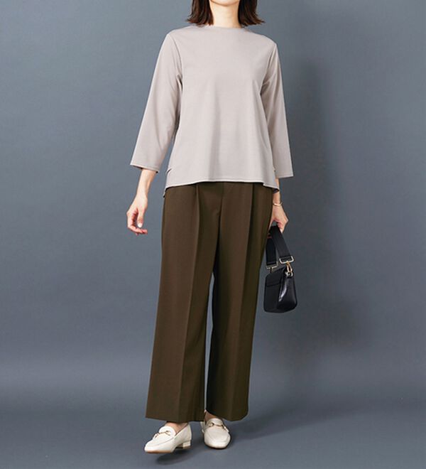 BELLUNA（ベルーナ）の「美人顔バックフレアーブラウス（ブラウス）」｜詳細画像