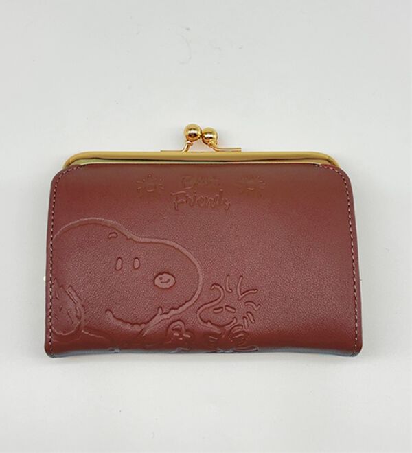 BELLUNA（ベルーナ）の「＜スヌーピー＞牛革がま口ミドル財布（財布・パスケース）」｜詳細画像