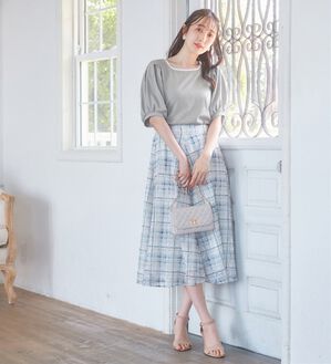 alotta（アロッタ）の「テレコリブ素材配色パイピングカットソー（カットソー）」｜アイスグレー