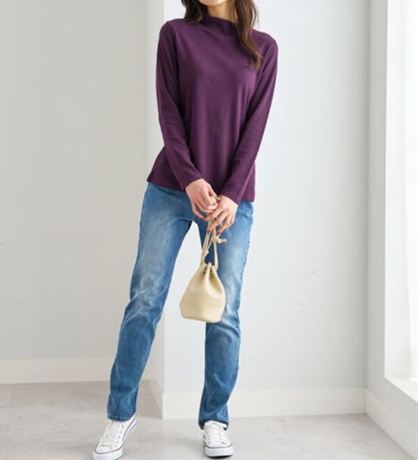 BELLUNA（ベルーナ）の「吸湿発熱ハイネックプルオーバー（カットソー）」｜詳細画像