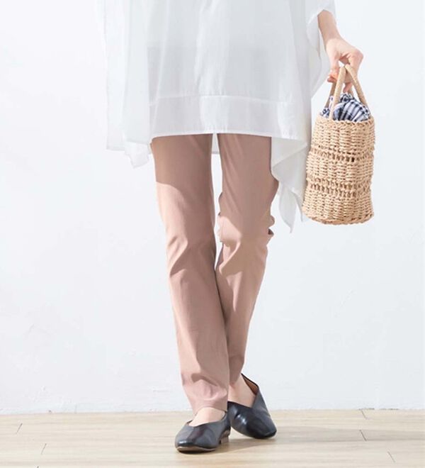 Viola e Viola（ヴィオラ エ ヴィオラ）の「すっきり楽ちんチュニックパンツ（フルレングスパンツ）」｜スモーキーピンク