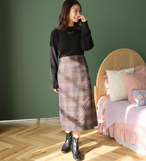 A HAPPY MARILYN（アハッピーマリリン）の「【ＬＬ～６Ｌ】＜新色追加＞Ｔシャツ感覚で着れるカメレオン級の着回しが叶うリブニット（ニット・セーター）」｜詳細画像