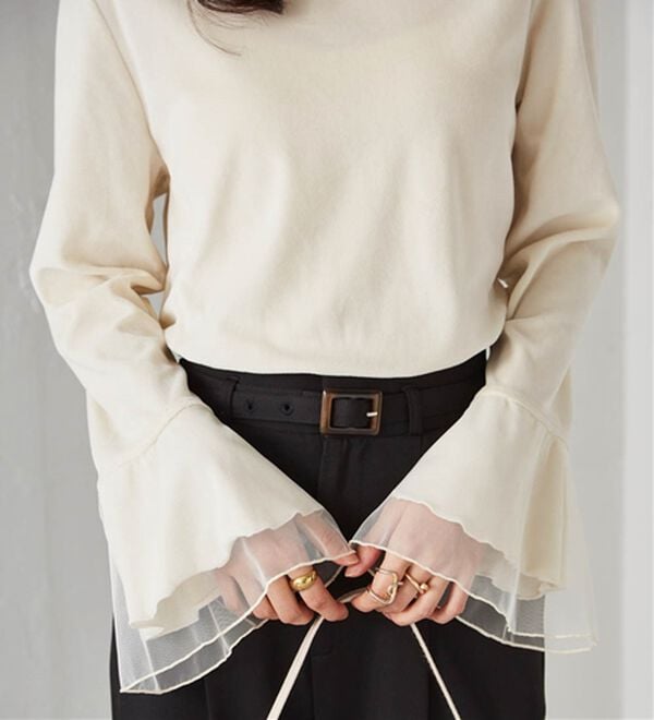 フレアーチュール袖ベロアプルオーバー - ベルーナ【公式】