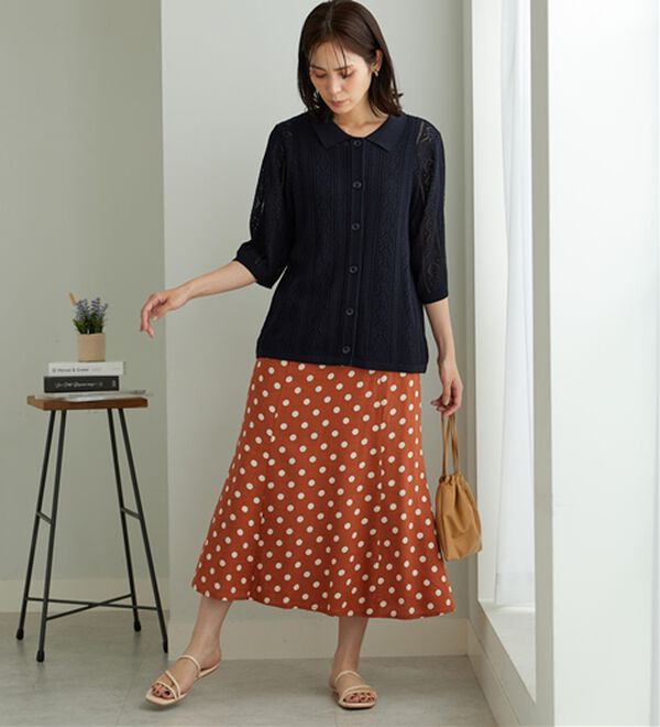 BELLUNA（ベルーナ）の「衿付き透かし編みニットカーディガン（ニットカーディガン）」｜詳細画像