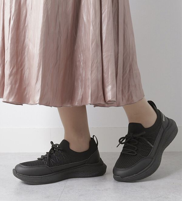 BELLUNA（ベルーナ）の「＜チョコザップ＞軽量ウォーキングシューズ（スニーカー）」｜詳細画像