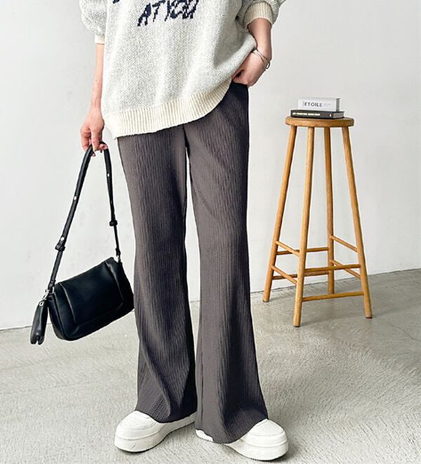 GeeRA（ジーラ）の「セルフカット美脚魅せセミフレアパンツ（フルレングスパンツ）」｜詳細画像