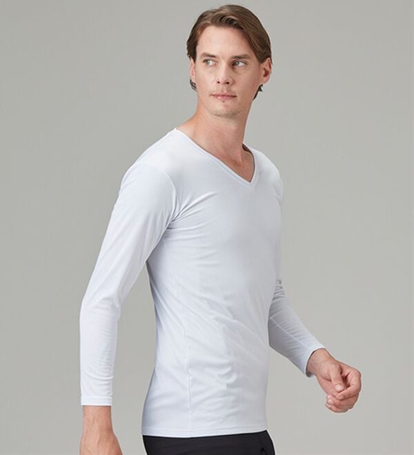 「【３枚組】＜フィラ＞ホットテック　柔らか裏起毛インナー（メンズ肌着・インナーウェア）」｜詳細画像