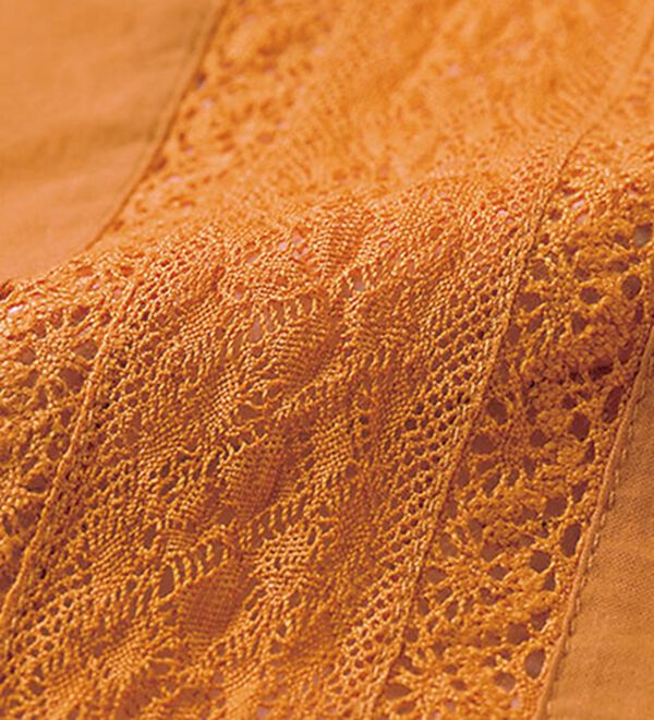 VINNO（ヴィノ）の「綿１００％ピンタック使いレースブラウス（ブラウス）」｜詳細画像