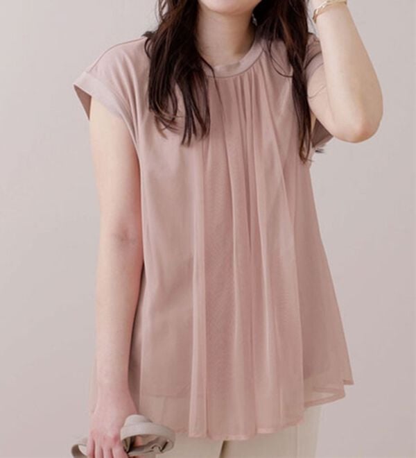 BELLUNA（ベルーナ）の「リブ使いチュール重ねブラウス（ブラウス）」｜コーラル