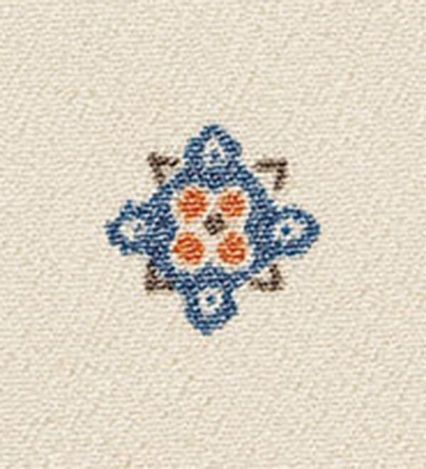 BELLUNA（ベルーナ）の「ピンタックデザイン小紋柄ブラウス（ブラウス）」｜詳細画像