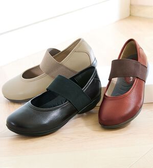 BELLUNA（ベルーナ）の「山羊革甲ゴムベルトシューズ（フラットシューズ）」｜詳細画像