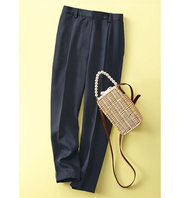 BELLUNA（ベルーナ）の「テーパードパンツ（セットアップ）」｜詳細画像