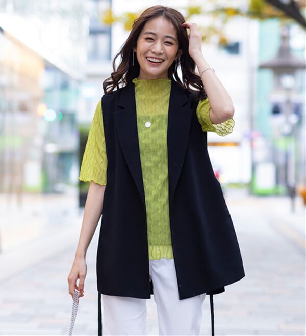 BELLUNA（ベルーナ）の「【５分袖】波柄立体ジャカードシアーインナー（カットソー）」｜詳細画像