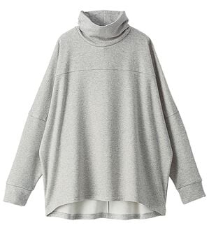 BELLUNA（ベルーナ）の「まるで着る毛布！静電防止付裏ファードルマンプルオーバー（カットソー）」｜ライトグレー