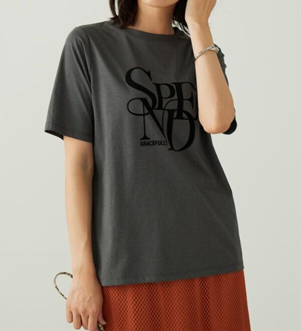 BELLUNA（ベルーナ）の「フロッキープリントロゴプルオーバー（カットソー）」｜詳細画像