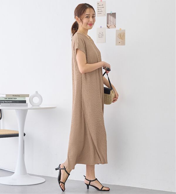 alotta（アロッタ）の「【４つの機能付】ひんやり楽ちん快適！フレアーワンピース（カットソーワンピース）」｜詳細画像