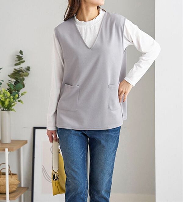 BELLUNA（ベルーナ）の「シャーリング衿ベストアンサンブル（アンサンブル）」｜詳細画像