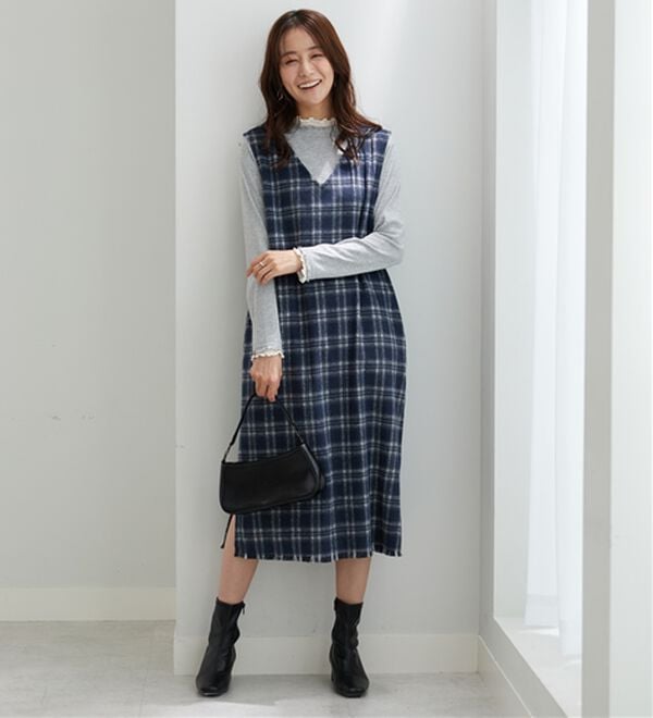 BELLUNA（ベルーナ）の「ポケット付！ふんわり起毛素材ジャンパースカート（ジャンパースカート）」｜詳細画像