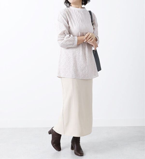 BELLUNA（ベルーナ）の「華やかオーバーレース使いブラウス（シャツ）」｜詳細画像