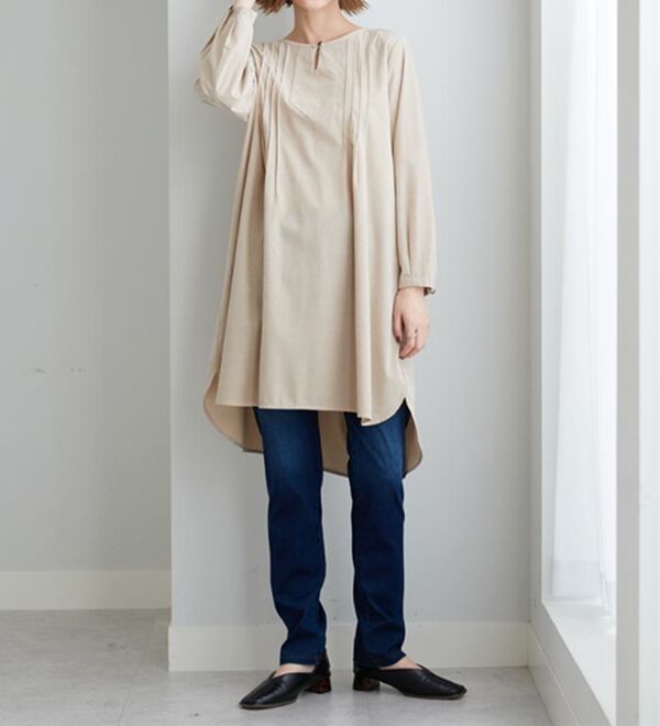 BELLUNA（ベルーナ）の「コーデュロイ素材ピンタック使いワンピース（その他ワンピース）」｜詳細画像