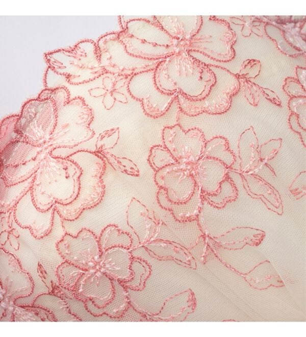 YU'NOW（ユナウ）の「ぷるるん谷間のノンワイヤーブラ＆ショーツ（ブラジャー＆ショーツセット）」｜詳細画像