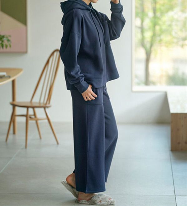 YU'NOW（ユナウ）の「裏起毛パーカー＆ワイドパンツセットアップ（パジャマ・ルームウェア）」｜詳細画像